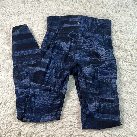 Lululemon Train Times 7/8 Pant *25" Transition Multi Midnight Navy / Black - Picture 5 of 6